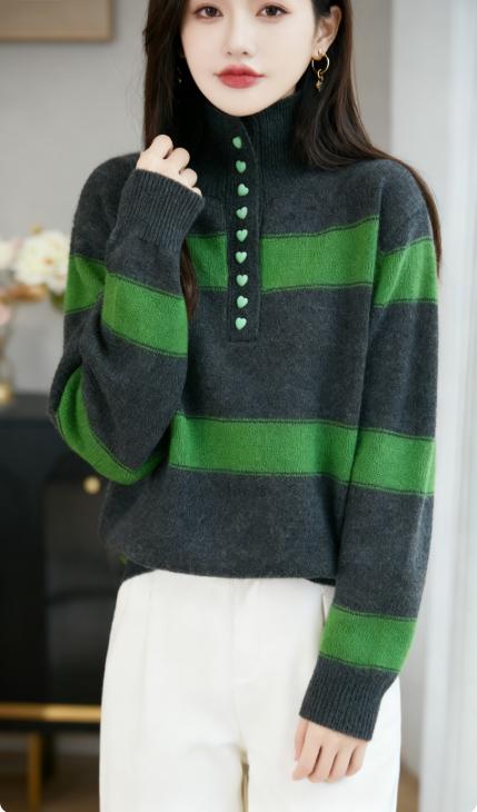爱心扣高领打底衫 撞色减龄毛衣