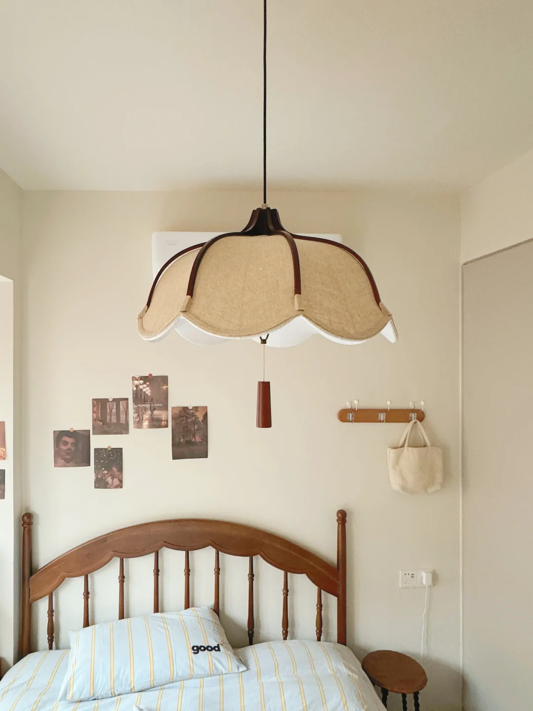 天呐！这个中古风花影吊灯氛围感拉满！