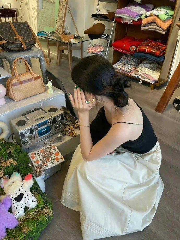 “别怕得罪人 该翻脸翻脸 当你的善良得不到尊重和理解 那就收回你的善良 释放你的