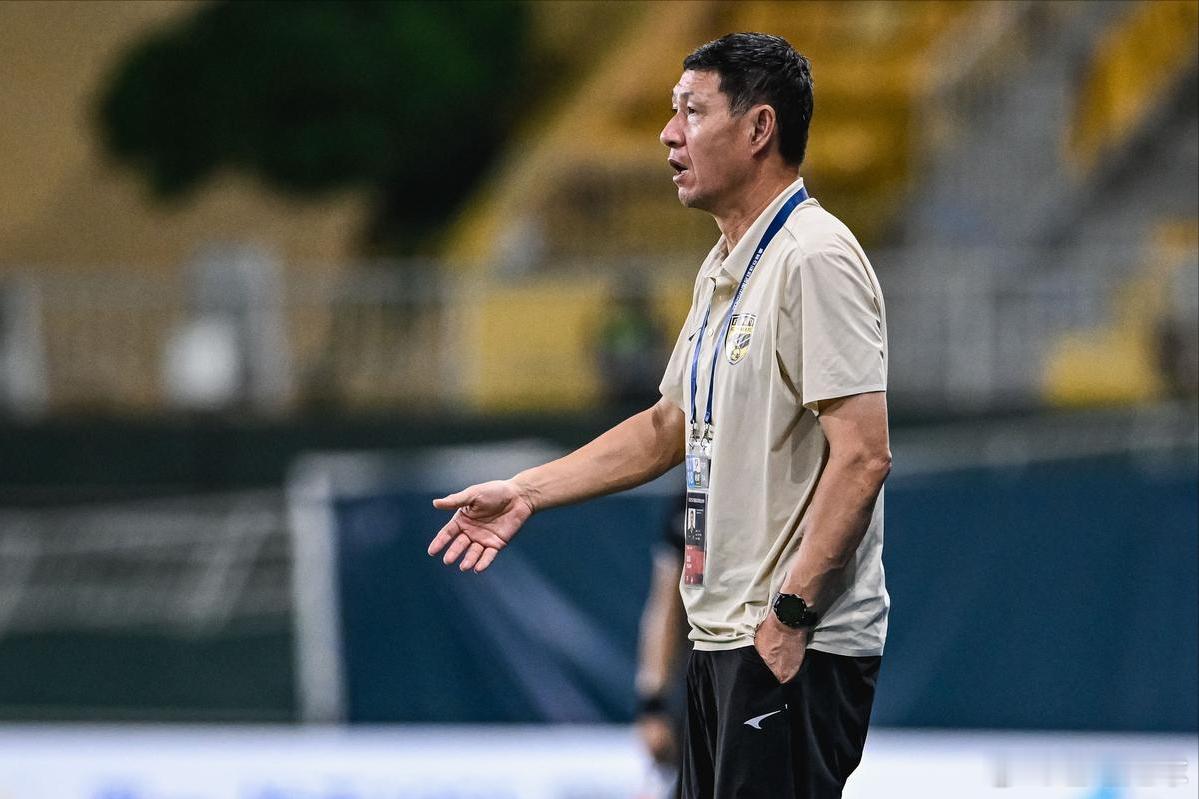 如果下赛季成都蓉城选择本土教练，还有哪些可选择？年龄太大的就不考虑了，有中超执教