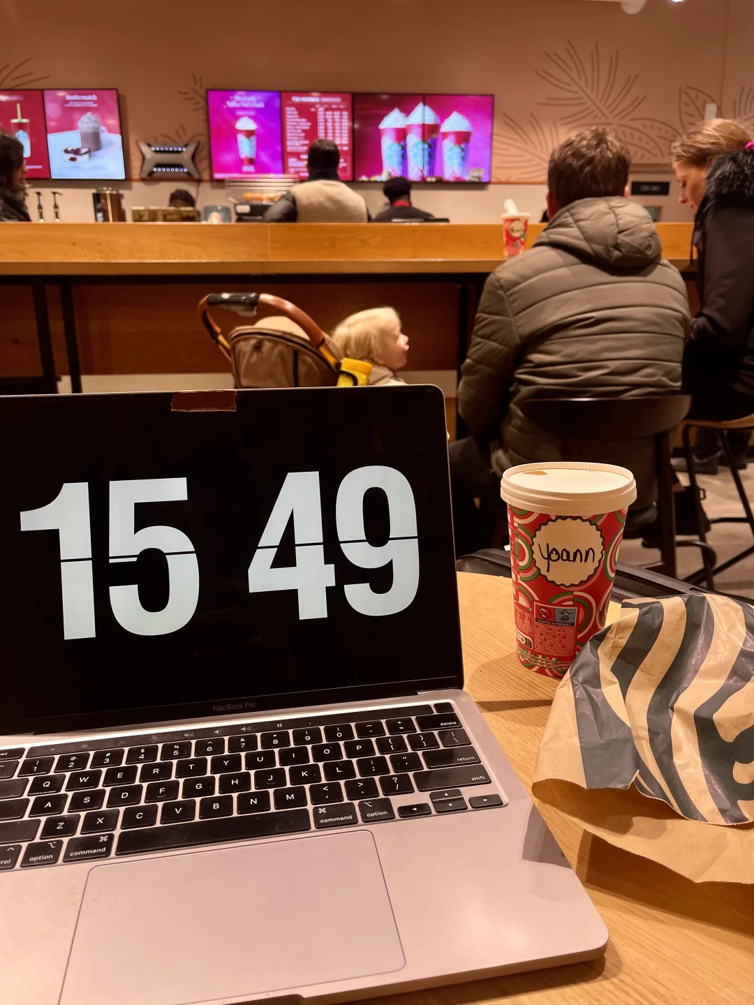 世界是一杯巨大的星巴克