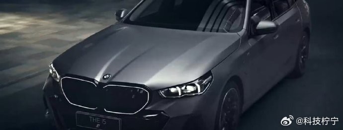 在静谧的独处中，我们寻回灵魂的灯塔。王皓以热爱为燃料，再次扬帆起航。让我们也点燃