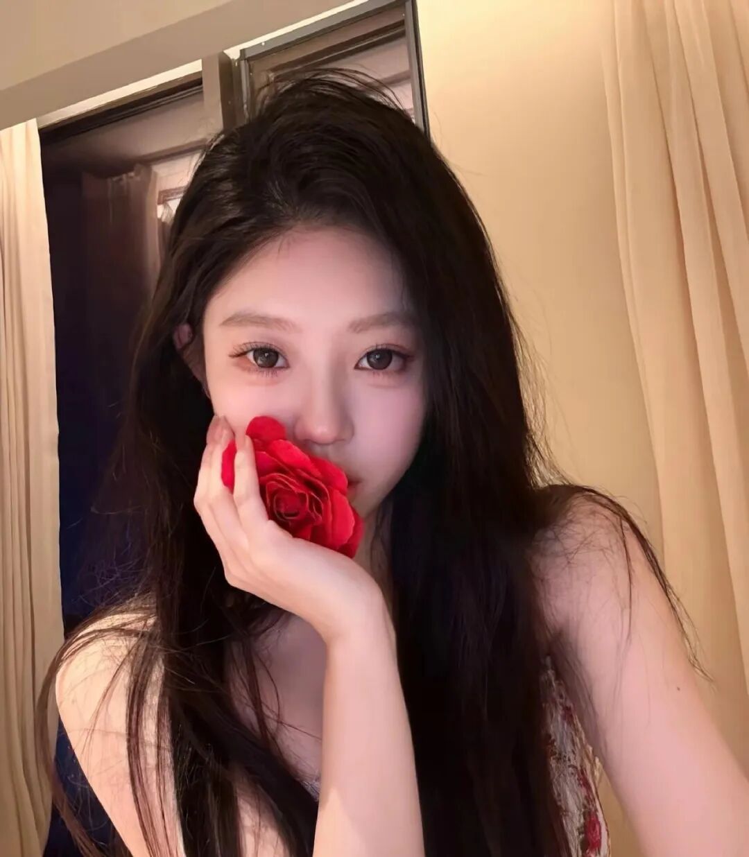 𝗪𝗲𝗖𝗵𝗮𝘁头像 ‖女生头像‖氛围感‖优质女头‖小众高级 ‖无水印女