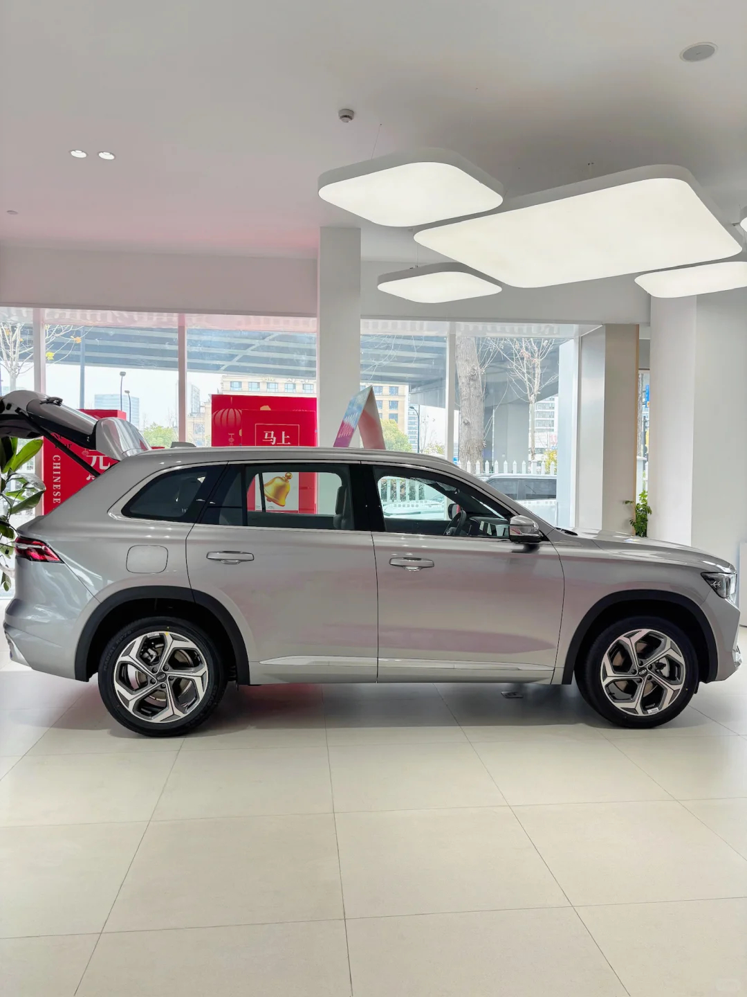 限时售12.47万起 ！吉利星越L长风版正式上市 