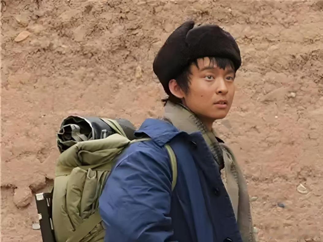 董子健用他的“任性”告诉我们：人生没有标准答案。与其活在别人的剧本里，不如像他那