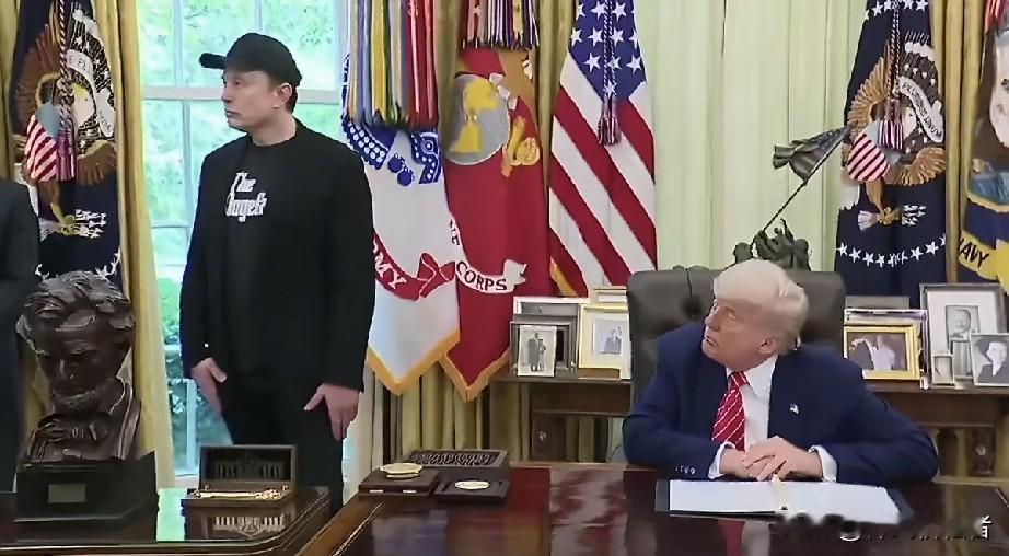 有些人对最近外国领导人访问中国，觉得很自信，其实，国与国之间迎来送往很正常，都要