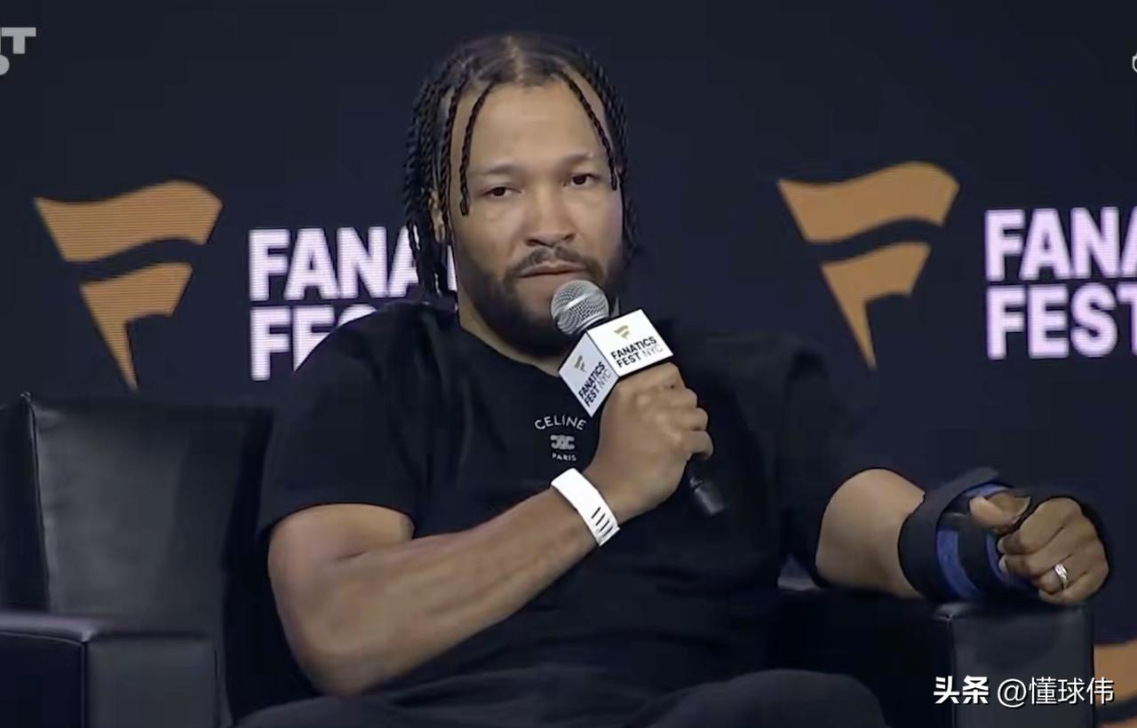 拒绝乔丹的男人！布伦森谈乔丹：

“毫无疑问，迈克尔乔丹就是历史最佳，有史以来最