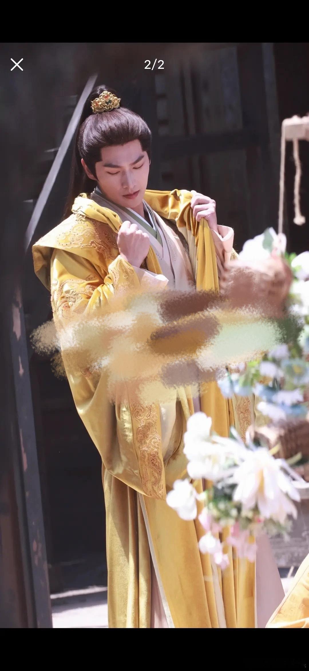 真的会有人喜欢杨洋这种颜值吗怎么总给人一种油感 