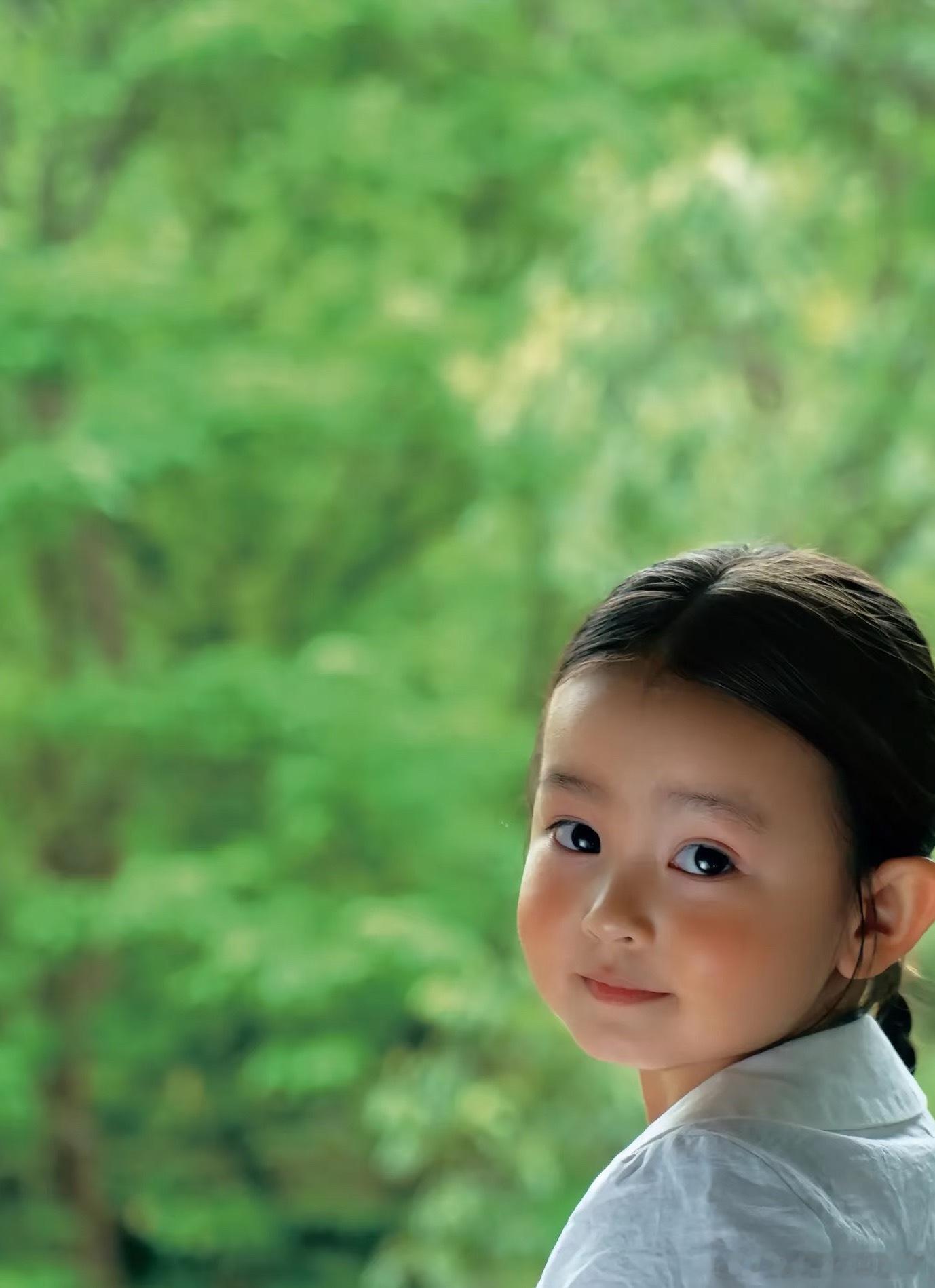 如果有天使的话一定住在孩子的眼睛里 