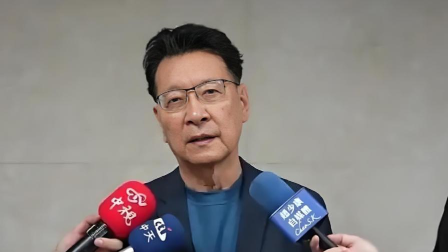 [微风]面对美国要抢走台湾一半芯片产业的勒索，赵少康向大陆发出了质问：“你们为什