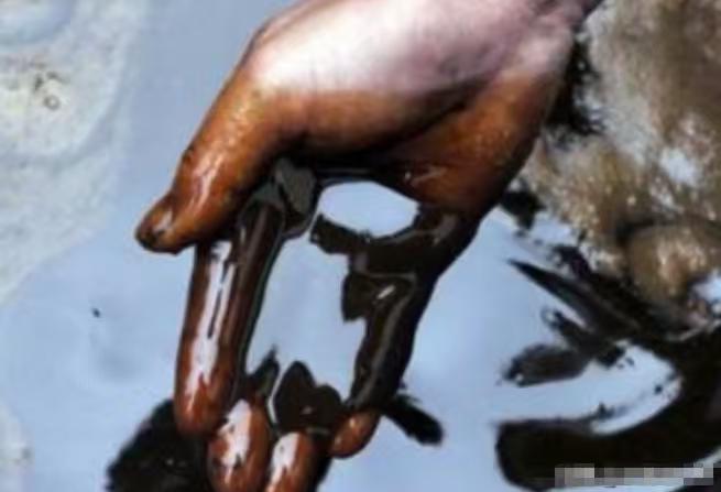 火葬场产生的“尸油”去了哪里？很少人知道的是，尸体在燃烧的时候会产生“尸油”，但