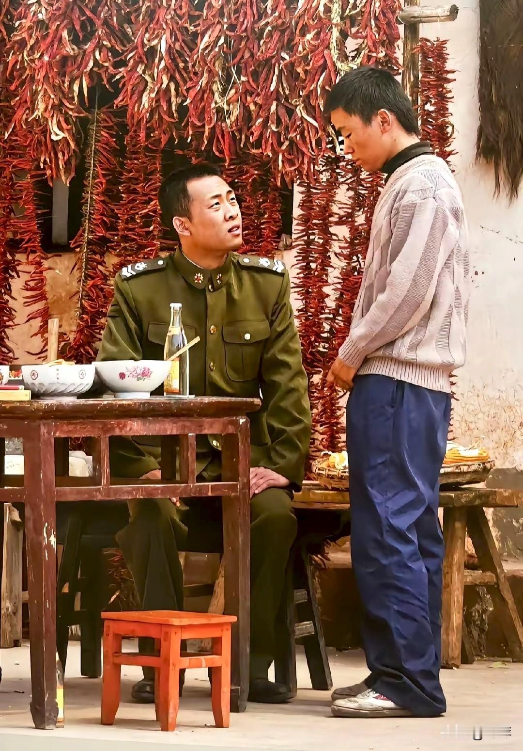 当年看《士兵突击》很多遍，很经典的影视作品，勾起青春的回忆。