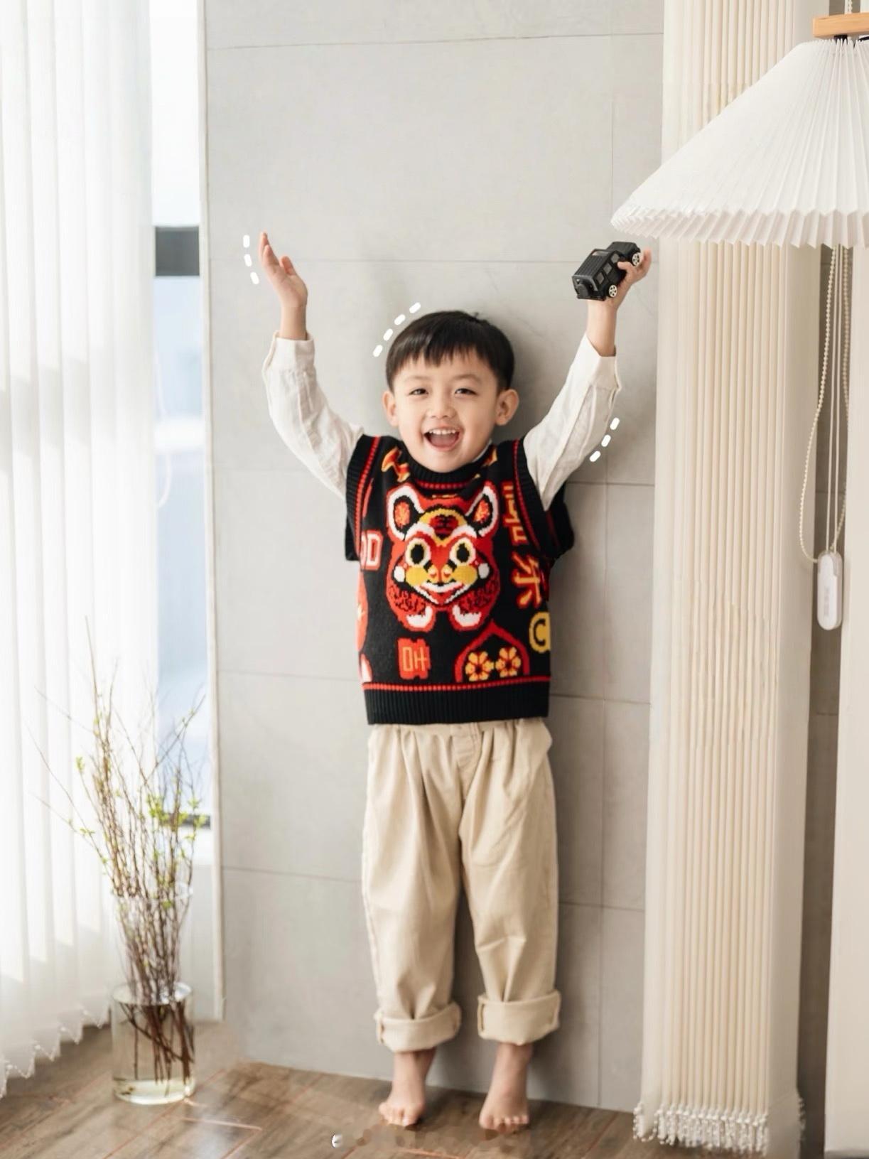 被冠军妈妈的育儿观狠狠圈粉恭喜徐梦桃卫冕冠军🥇，真的太让人激动了！从奥运冠军徐