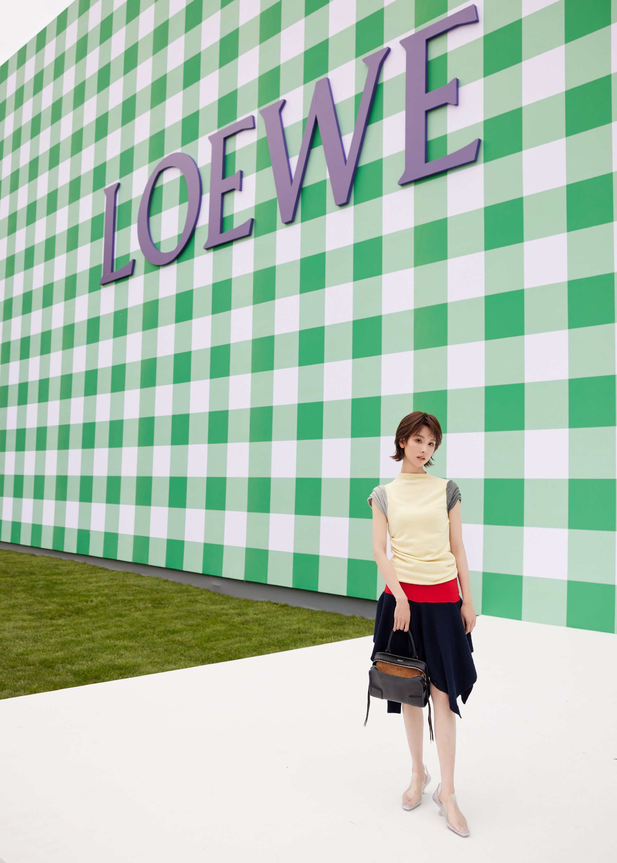 奢牌的设计经常让人不知所措。 