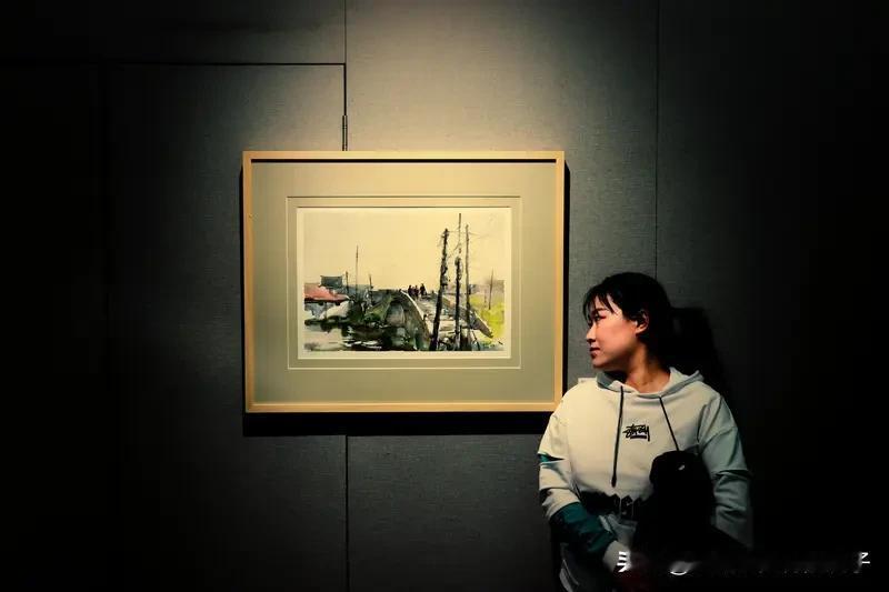 我还挺乐意去点评别人作品的。就拿快手来说，它是个能记录生活点滴的平台，大家在上面