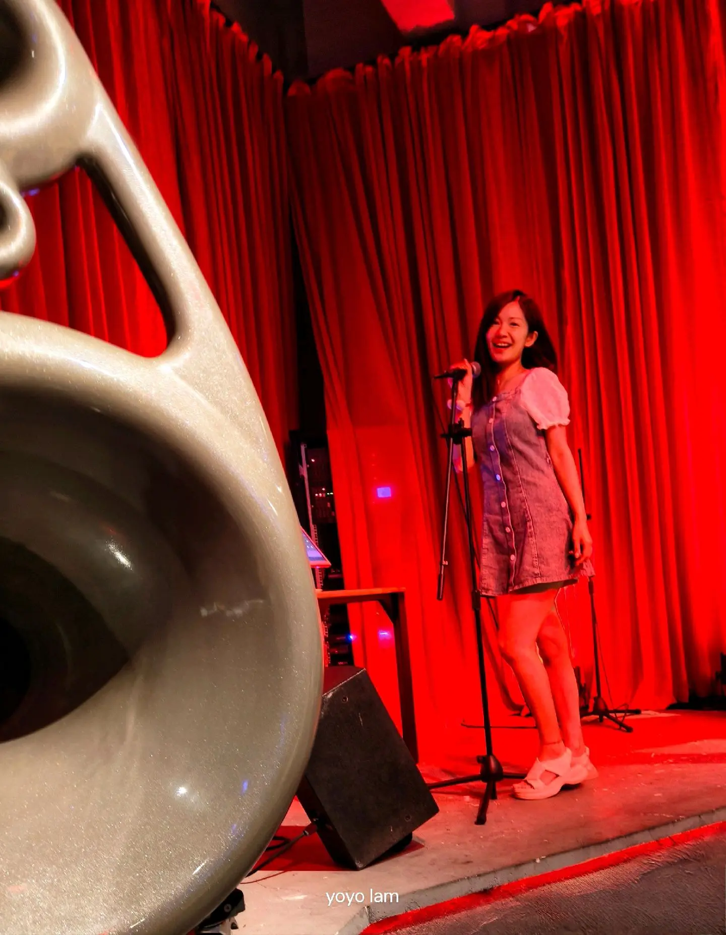 chill❗这是艺术空间还是音乐餐吧啊❓。又被我挖到一家新店：艺术感满...