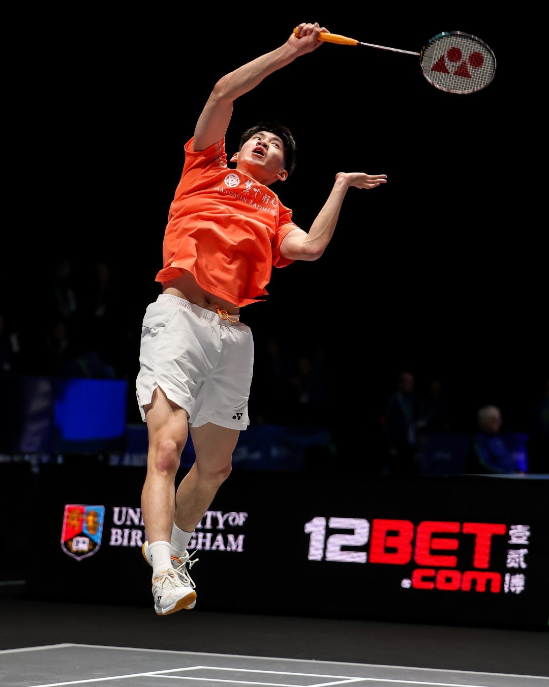 赖浩俊🇨🇦 21-12、21-18 🇭🇰李卓耀下轮：赖浩俊🇨🇦 vs