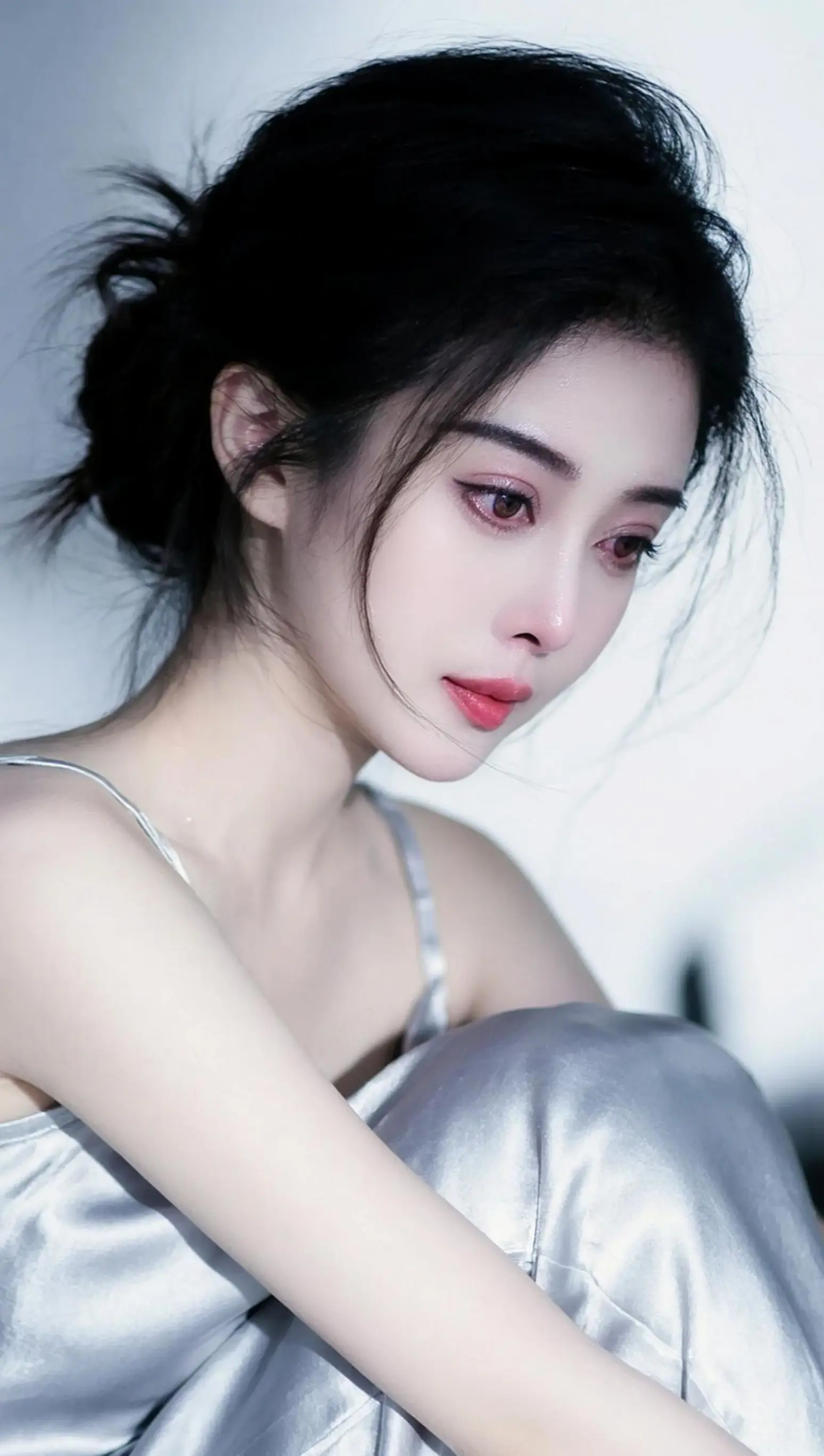 有没有人跟我一样，想撒娇却找不到可以 依靠的人?
