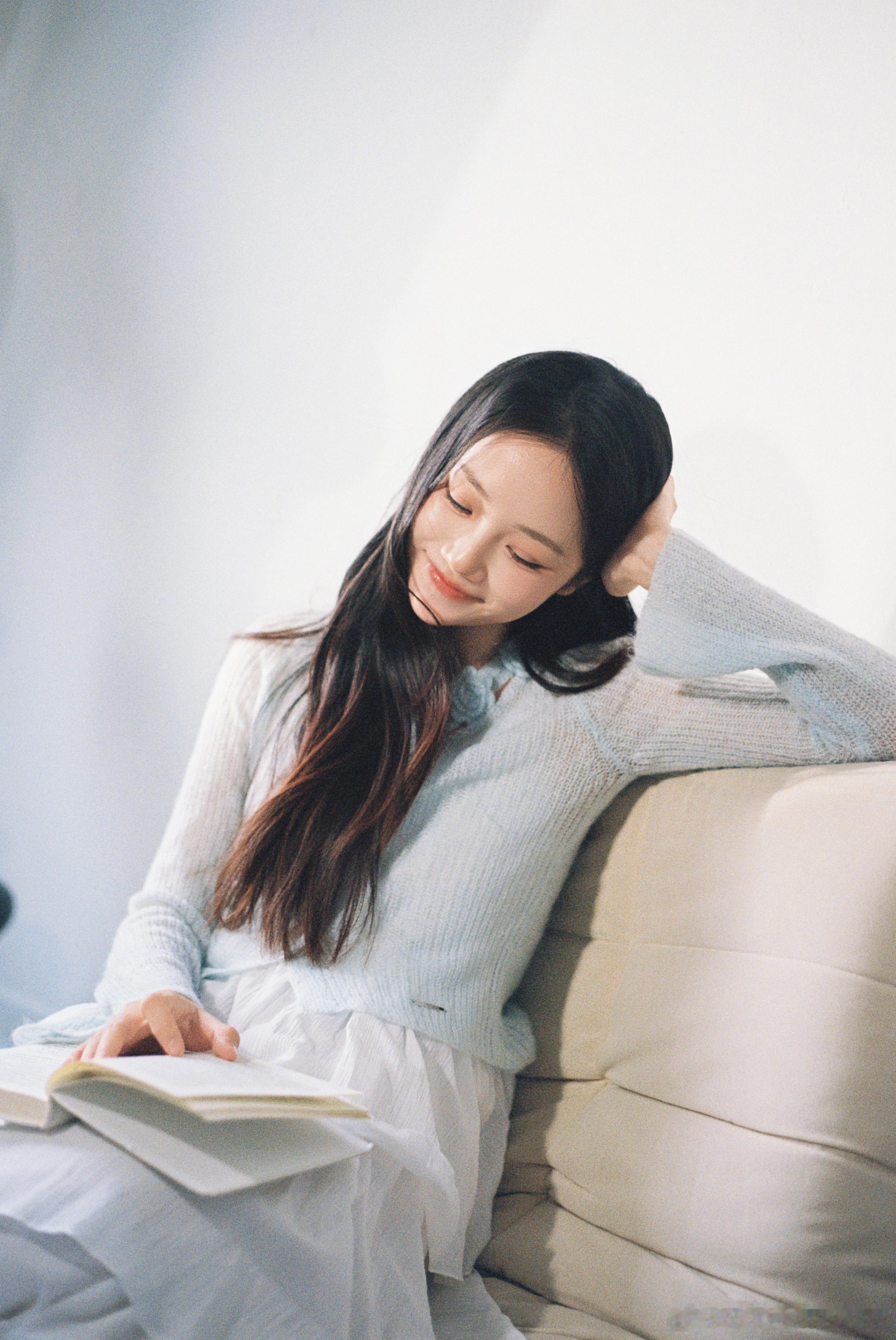 💫  在发财和发光中，选择了发照片春天收集清单和春天撞个色  