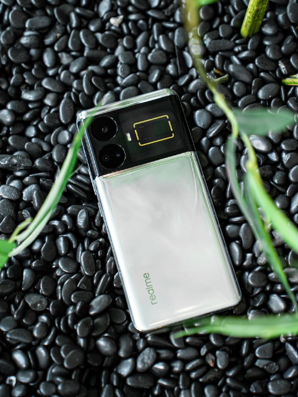 2999元起的真我GT 5值得入手吗？优点、缺点快速看懂[机智]

优点：
同档