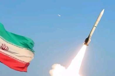 当前，美伊冲突处于停火延期谈判陷入僵局，双方均保持战备的拉扯状态。原定的两周临时