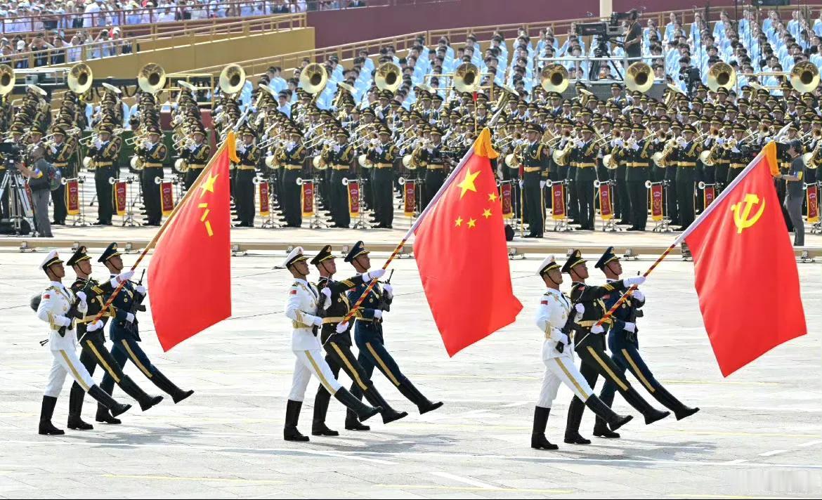 93阅兵，这次新华社比法新社构图更好