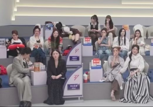 😭😭😭姐姐们看到她们哭😭根本忍不住乘风2026王濛 搞体育的最见不得这种