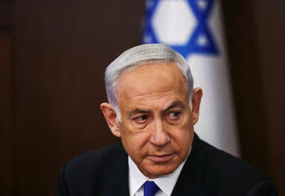 出大事了，大批以色列军官被斩首，以总理或被关进大牢，美国介入。
-
（阅读前请点