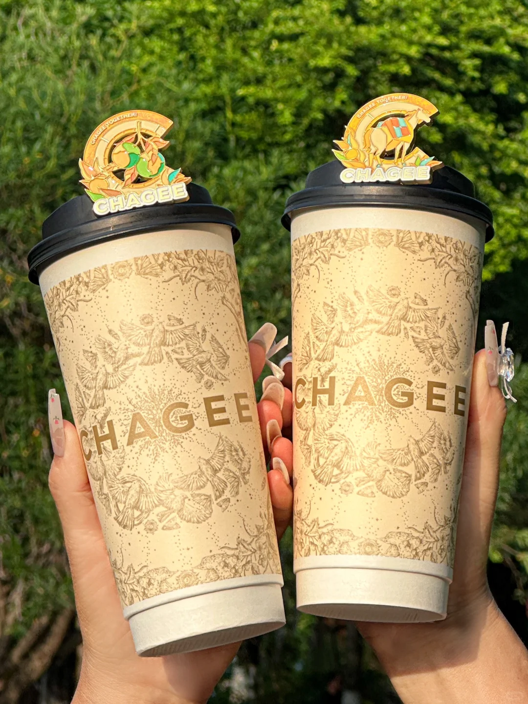 霸王茶姬小金杯💛初秋白月光出现了！！