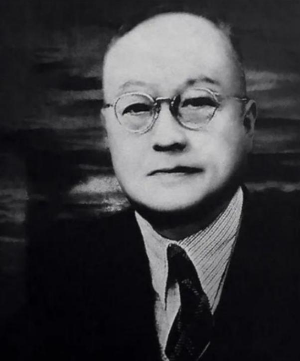 1945年的重庆，没人敢信那个曾让人闻风丧胆的中统头子徐恩曾，竟真的栽了，更绝的
