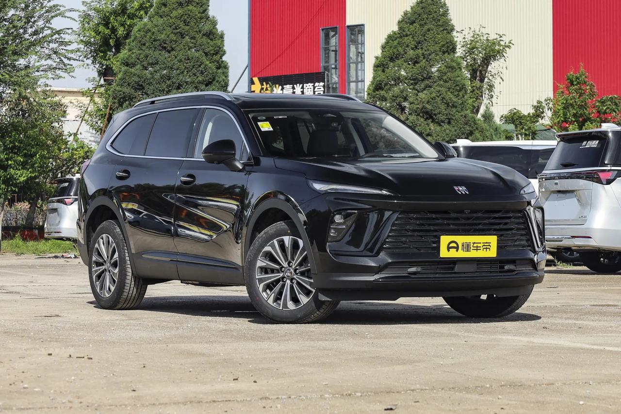 购车预算在18万元左右，注重安全和舒适性，想要一辆开出去显档次的合资SUV，我认