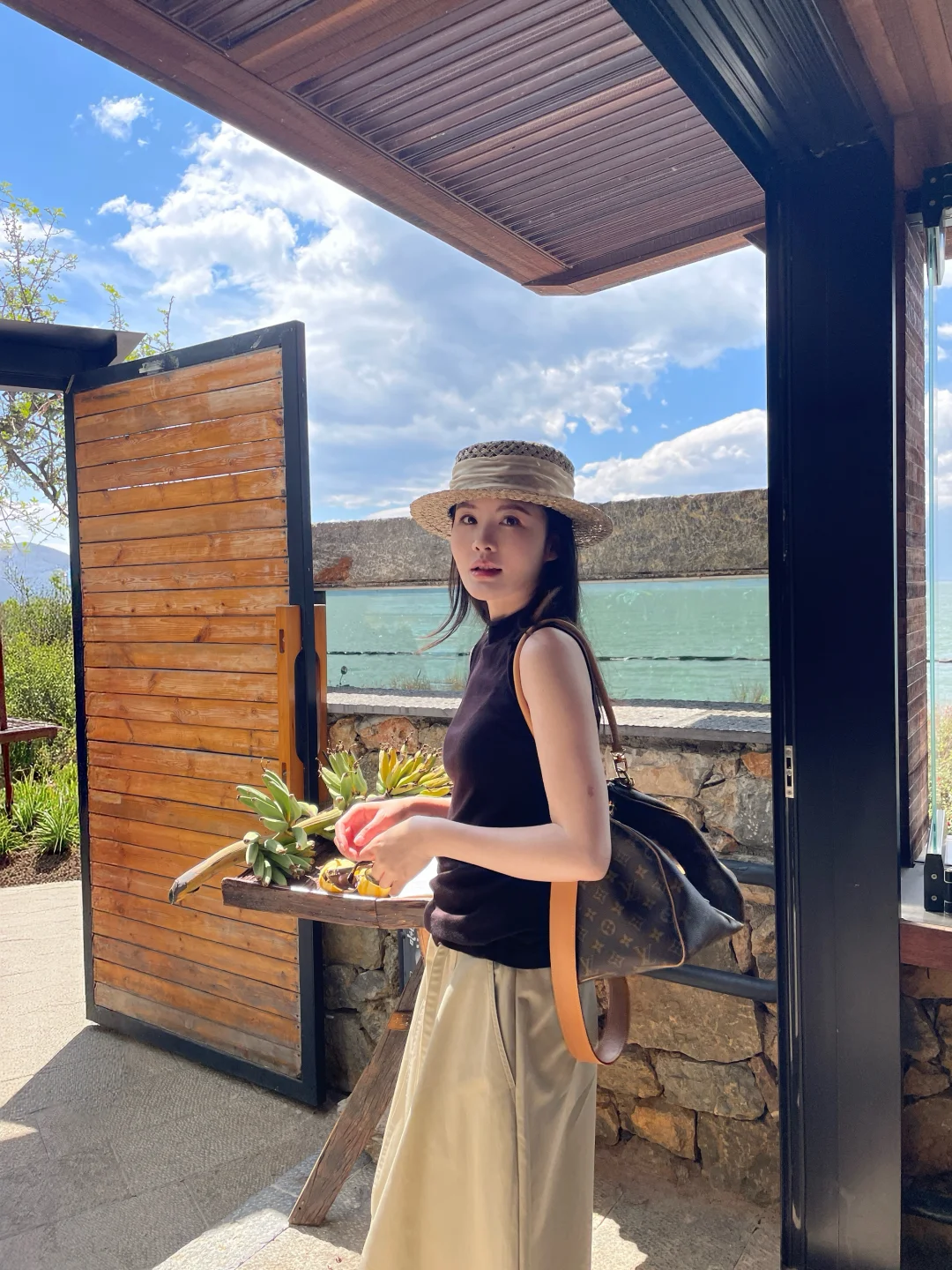 只想被阳光晒透