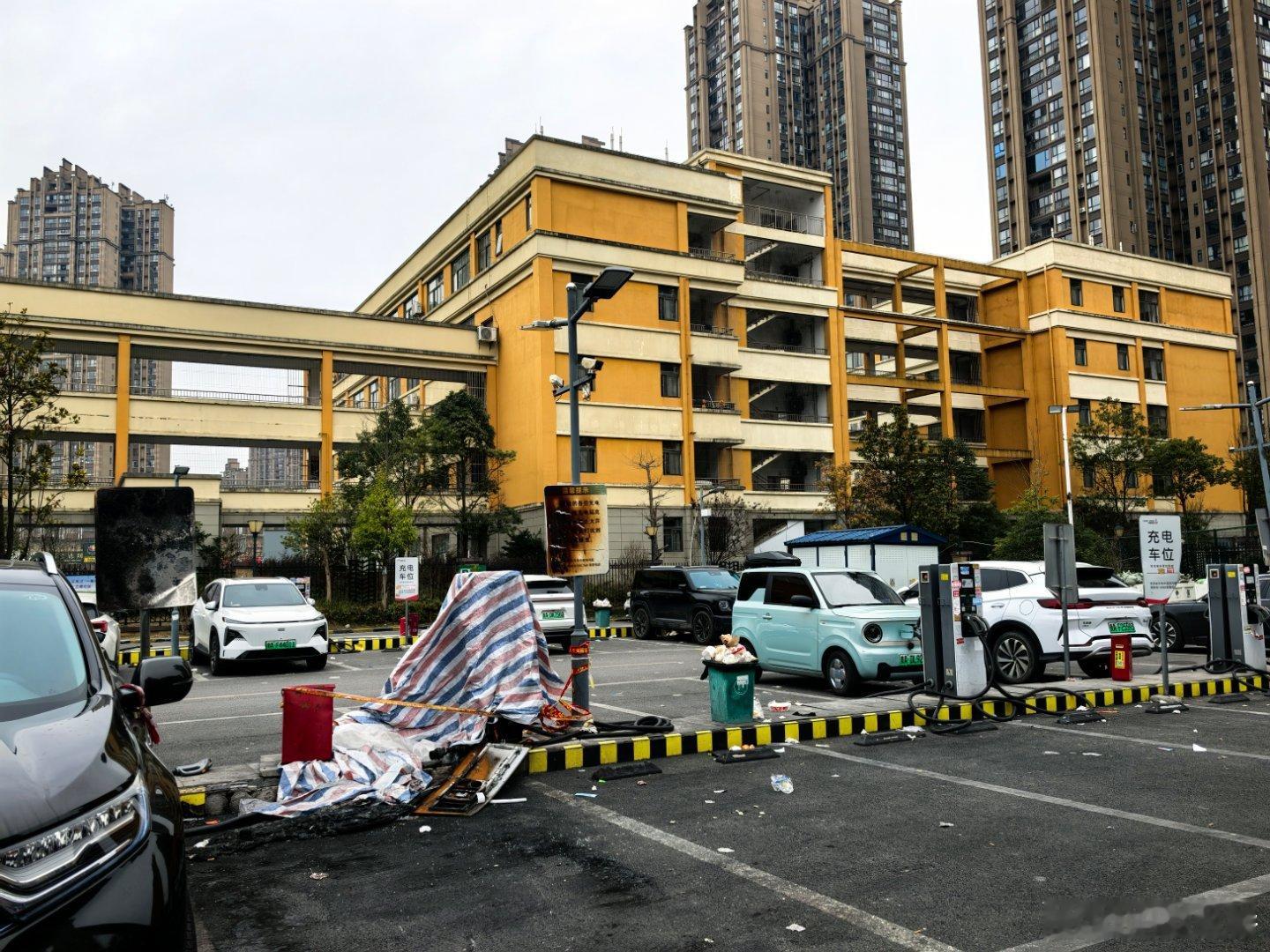 这个桩，一定经历了一些事