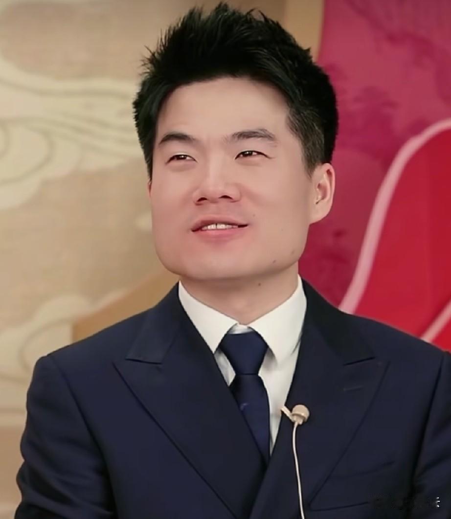与辉同行敢于搞“品控开放日”，也说明了他们做事坦荡，无畏无惧，敢于直面他人的批评
