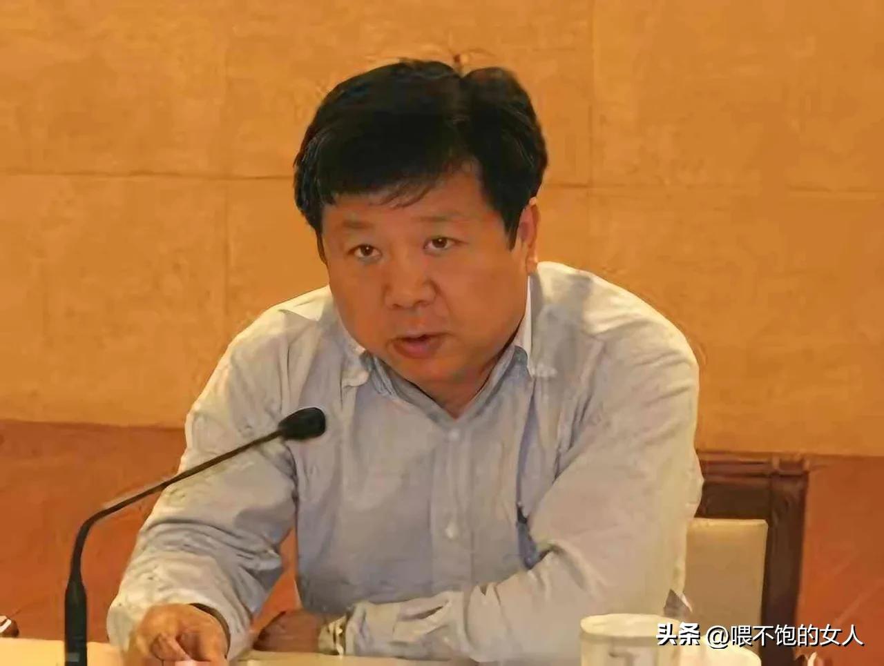 夜已深，说句心里话，今天晚上我没有想到我写的杨有林“死刑”这篇文章，大家讨论这么