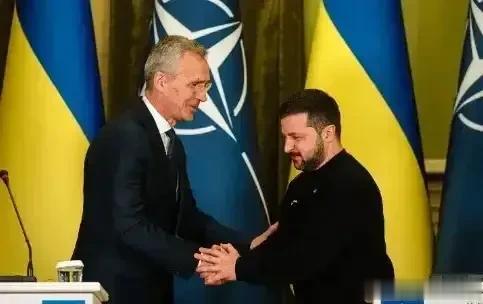 别看斯托尔滕贝格此次在基辅许下的承诺有很多，甚至都已经表示会在未来支持乌克兰加入