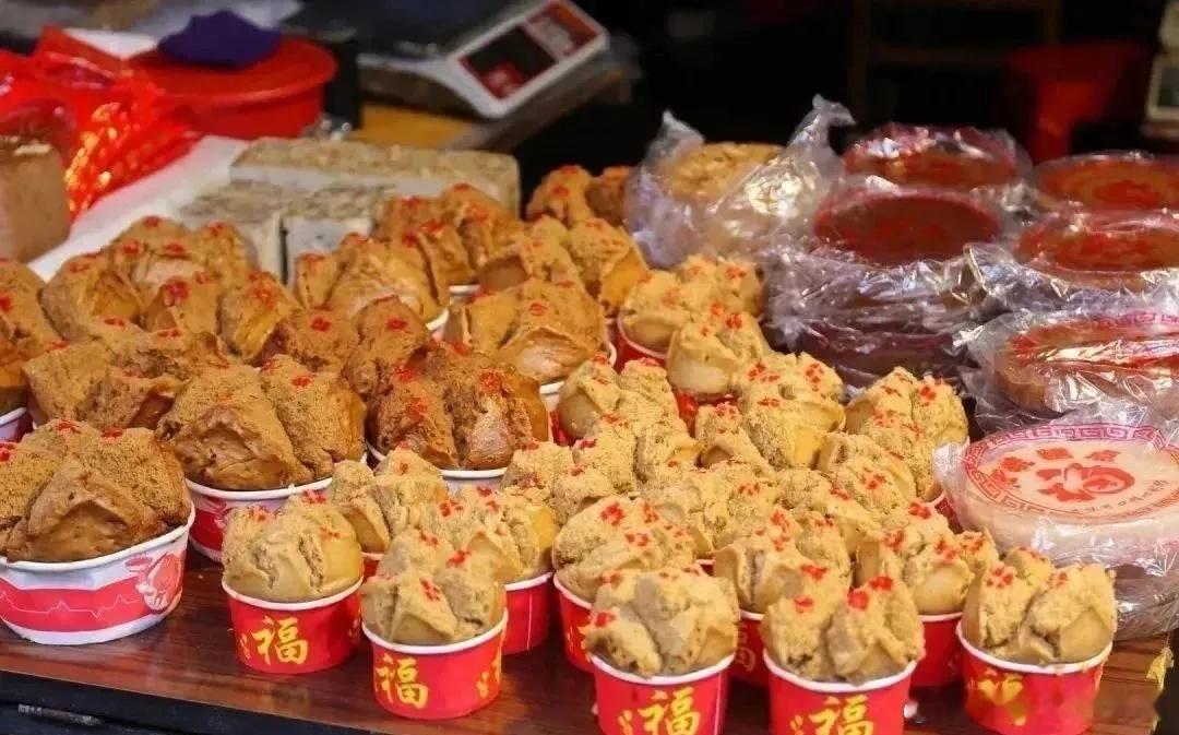 福建年味  厦门年味  身边的年味  闽南地区有一句俗语“囡仔爱年兜，大人乱糟糟