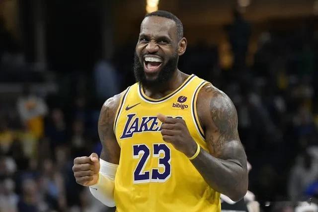 布朗尼中投拿下NBA生涯首分，湖人24分惨败骑士！

北京时间10月31日NBA