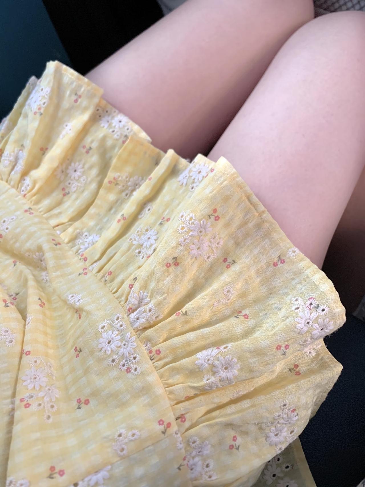 我爱我的小黄裙流行黄裙子