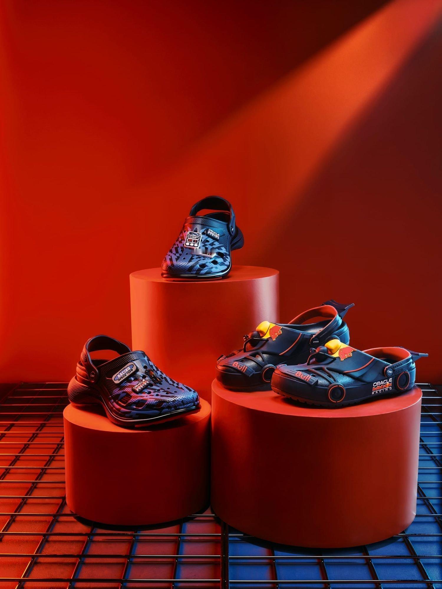 官方消息：红牛宣布与Crocs达成合作👀现在可以买到红牛F1车队主题的Croc