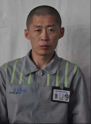 2021年，在吉林监狱服刑的外籍罪犯朱贤健实施脱逃，他借助建筑设施翻越监墙逃出监