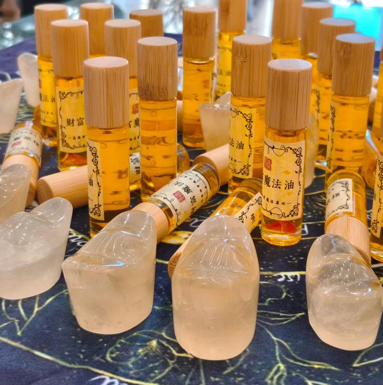 亲们结缘回去的元宝放在家财位上，为你2026助力[强]
2026年财位正北  正