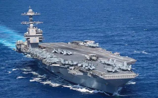 全球最贵十款武器：
第一：美国，福特航空母舰，150亿美金
第二：美国，哥伦比亚