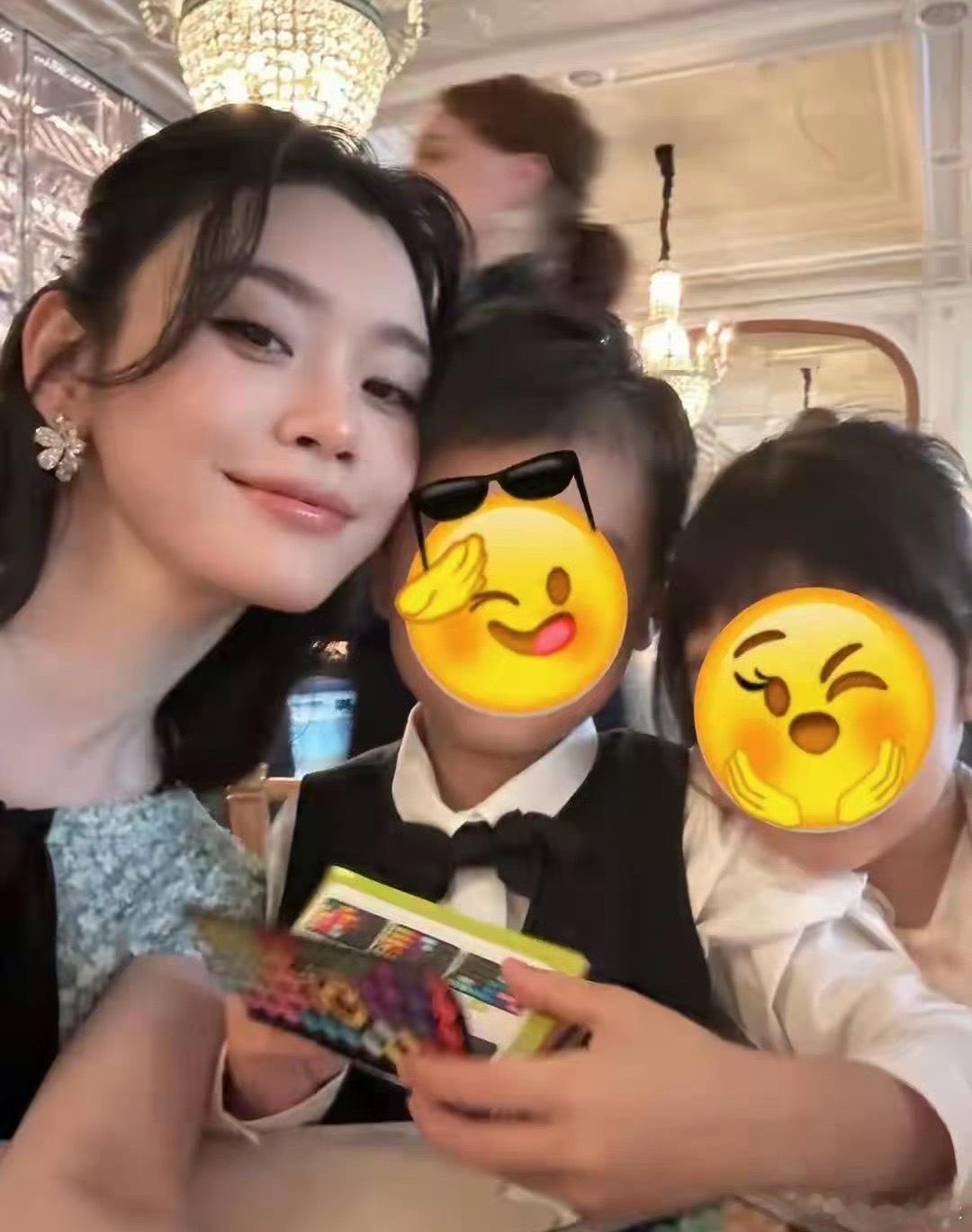 何猷君奚梦瑶儿女都这么大了奚梦瑶178，何猷君173，结果俩娃全继承了妈的大长腿