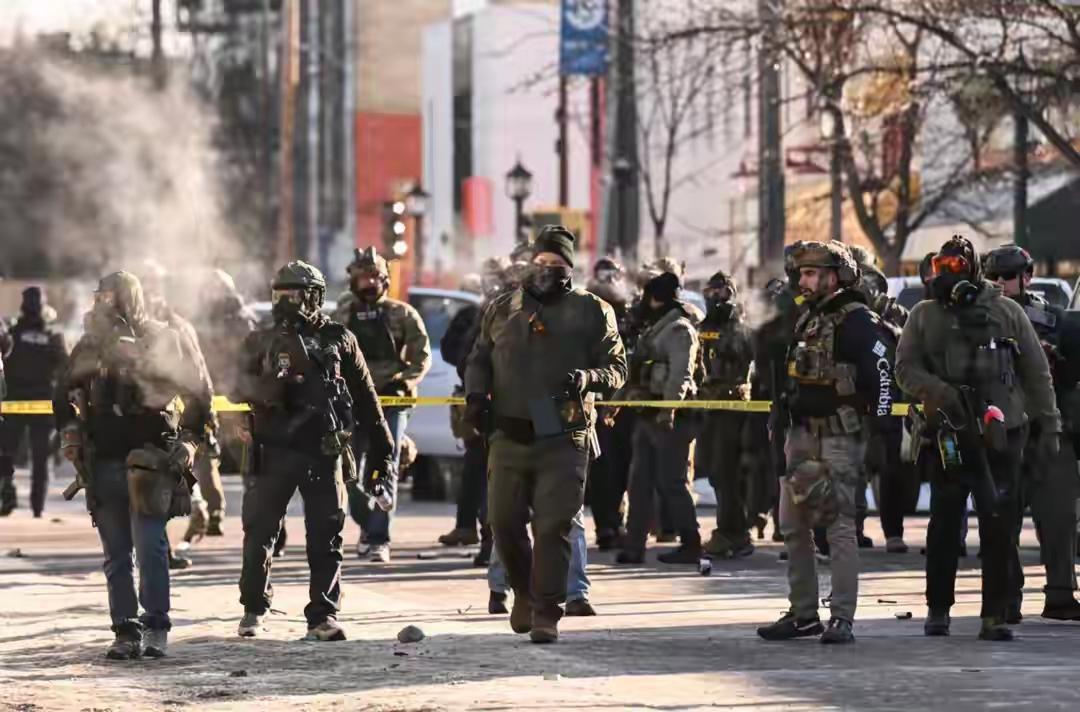 美明州零下23℃仍有数万人上街抗议 2026年1月23日，美国明尼苏达州冷到零下