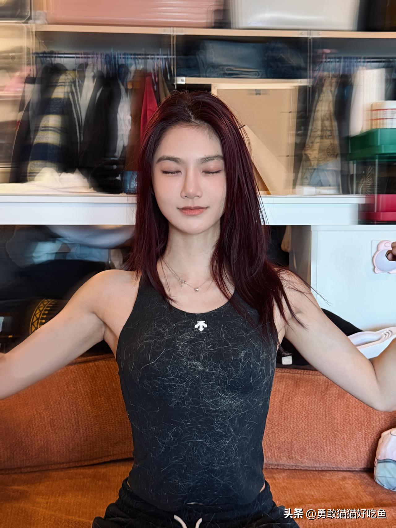 曾可妮分享图片