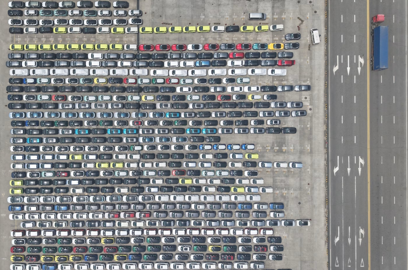 【美驻加大使明确：中国产电动车可入加拿大、不可入美，封堵借道通道】2026年3月