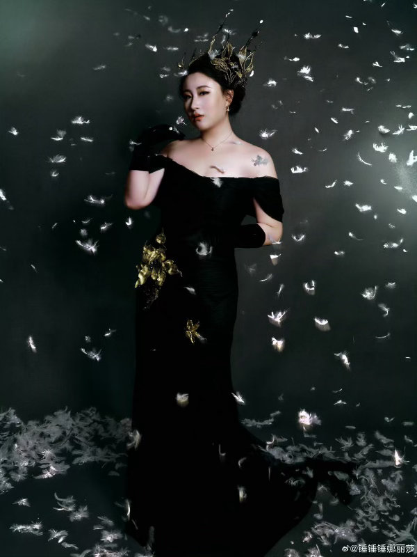 锤娜丽莎新歌和珠玉是同一作词人 锤娜丽莎新歌居然是珠玉作词人写的 锤娜丽莎这次真