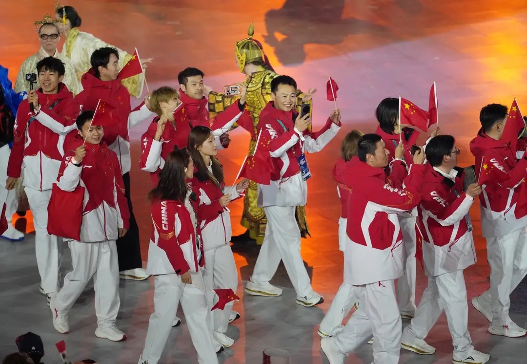 竞技体育，菜是原罪！硬实力才是真王道！纷繁复杂的外部世界，人人都能成网红的网络世