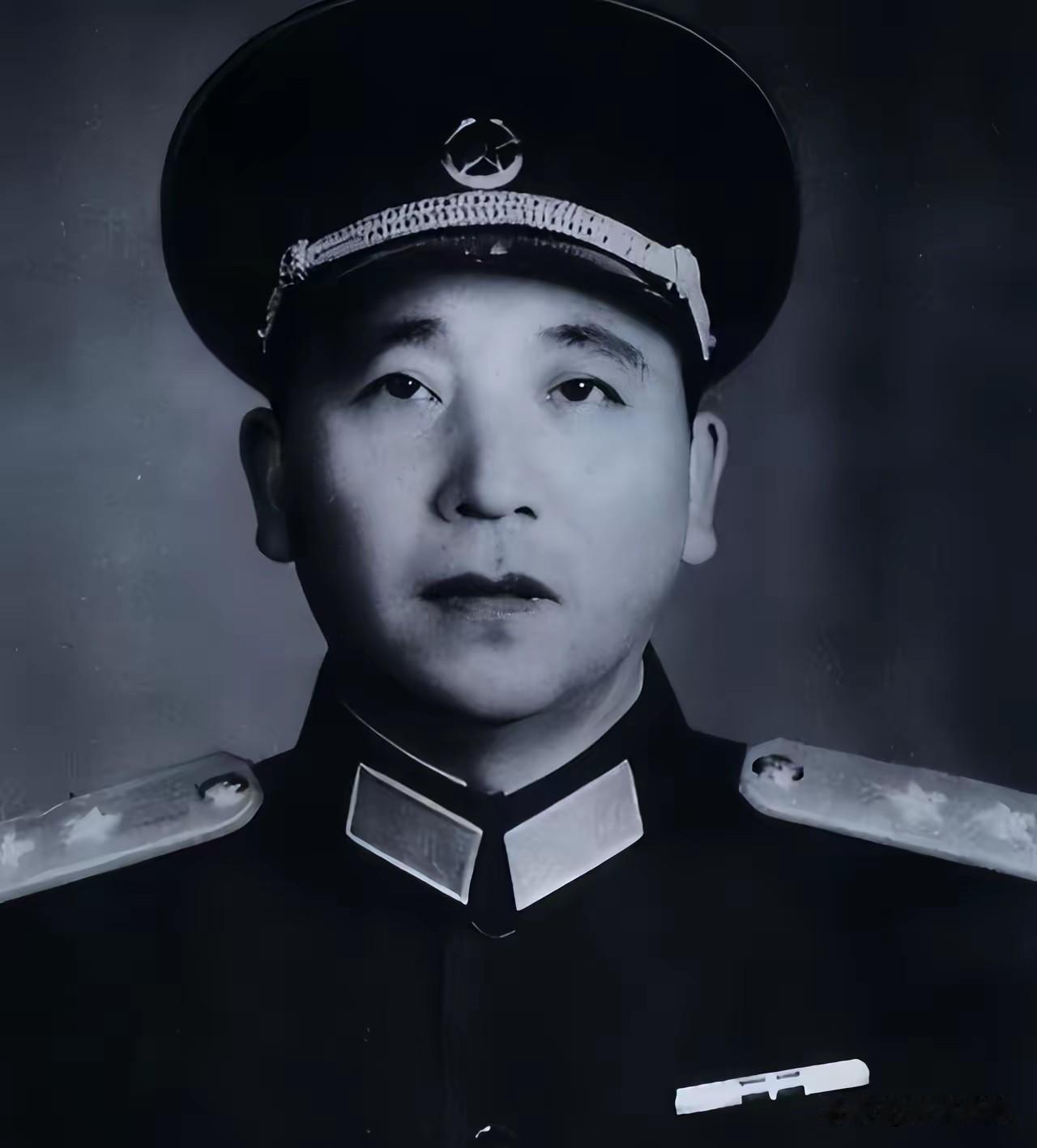 1950年，秦基伟得到消息，他即将被内定为西南军区公安军司令员，指挥包括十五军3